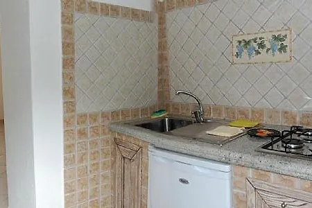 Ischia Sleeps 4 Air Con Apartament *